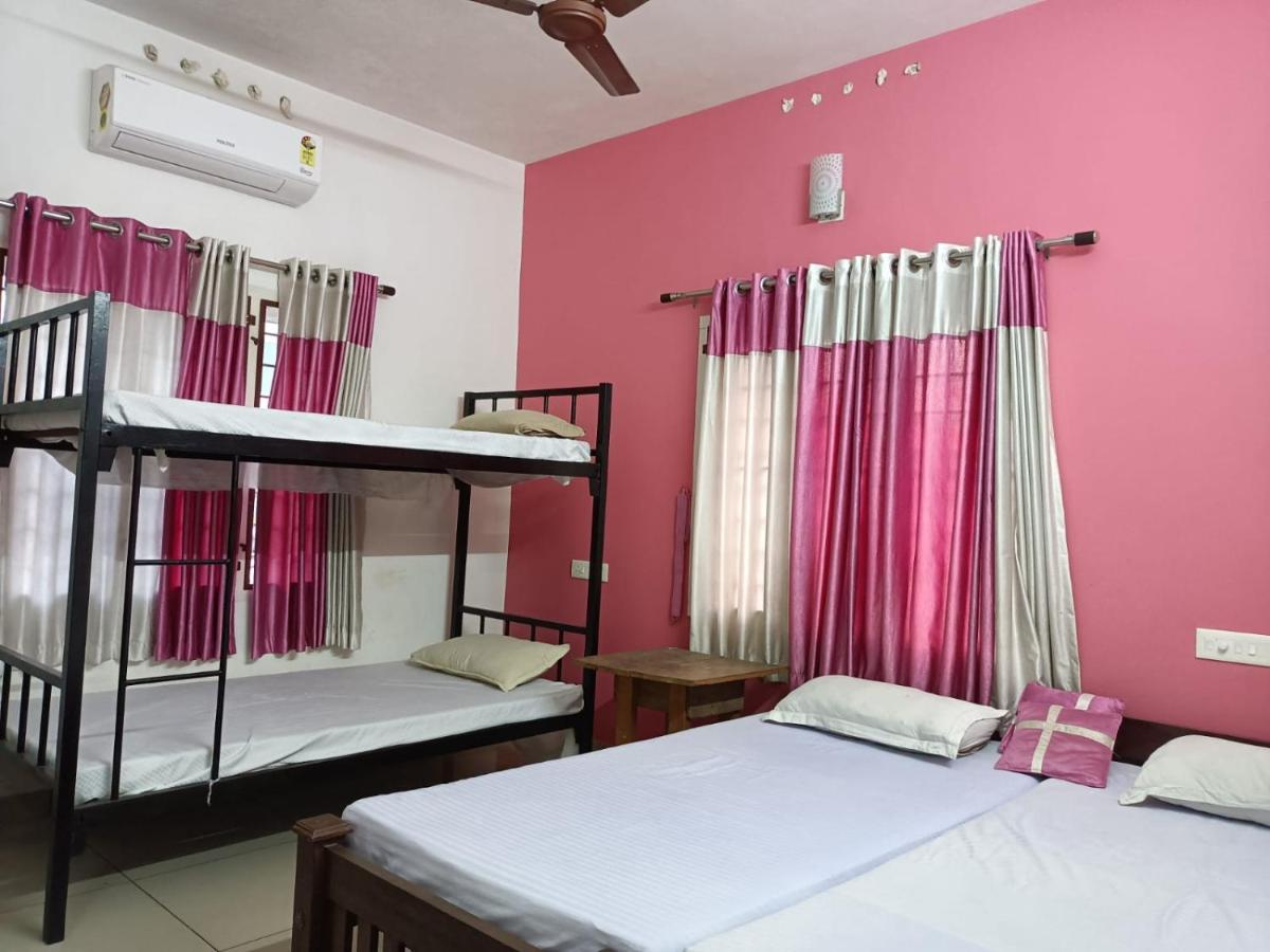 Nest Apartment Kochi Екстериор снимка