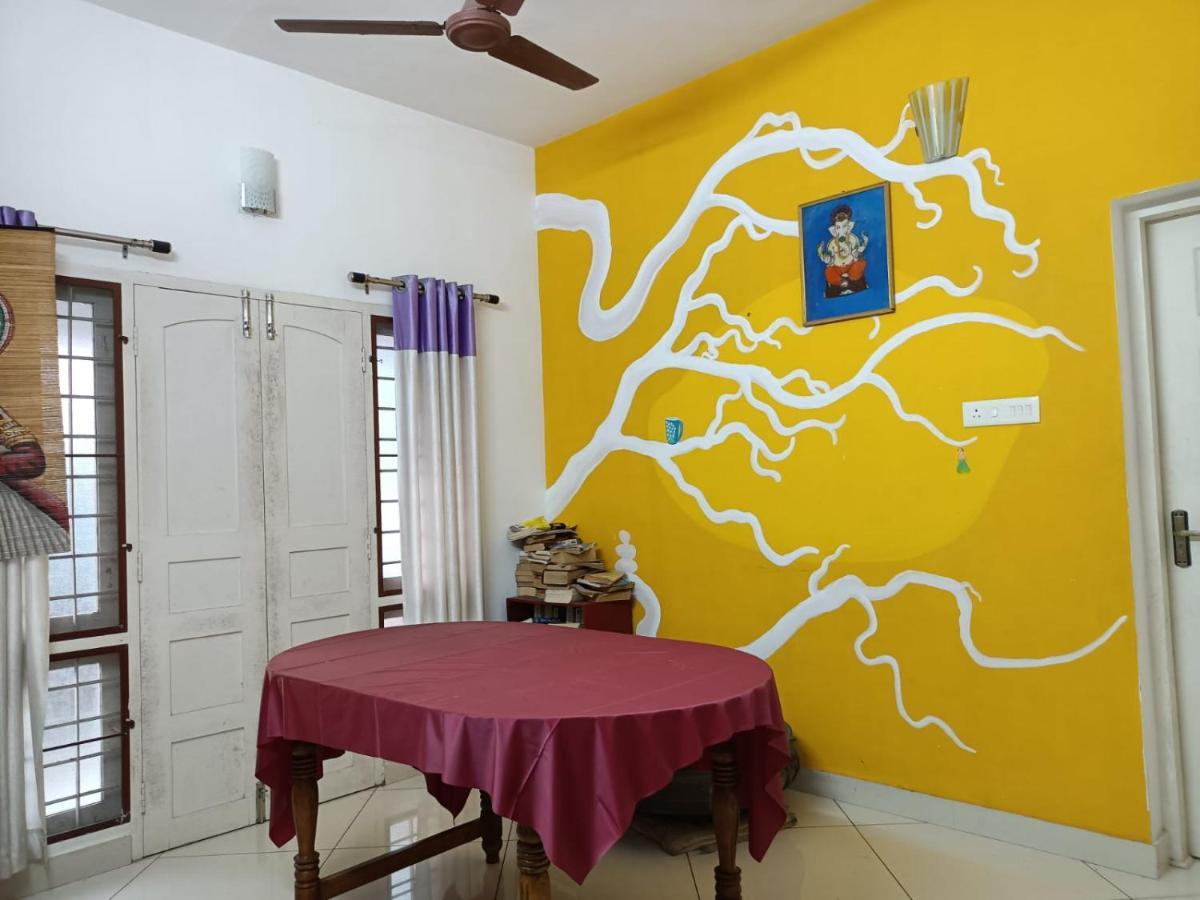 Nest Apartment Kochi Екстериор снимка