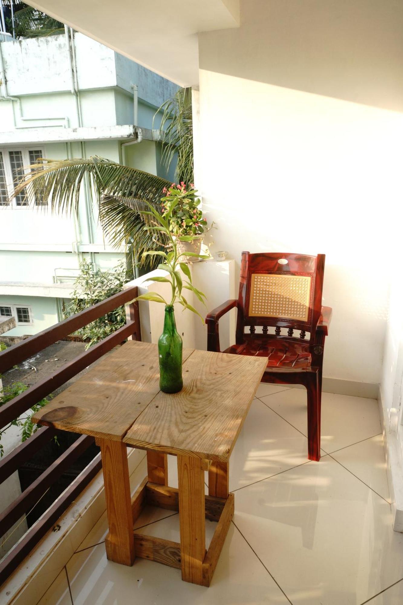 Nest Apartment Kochi Екстериор снимка