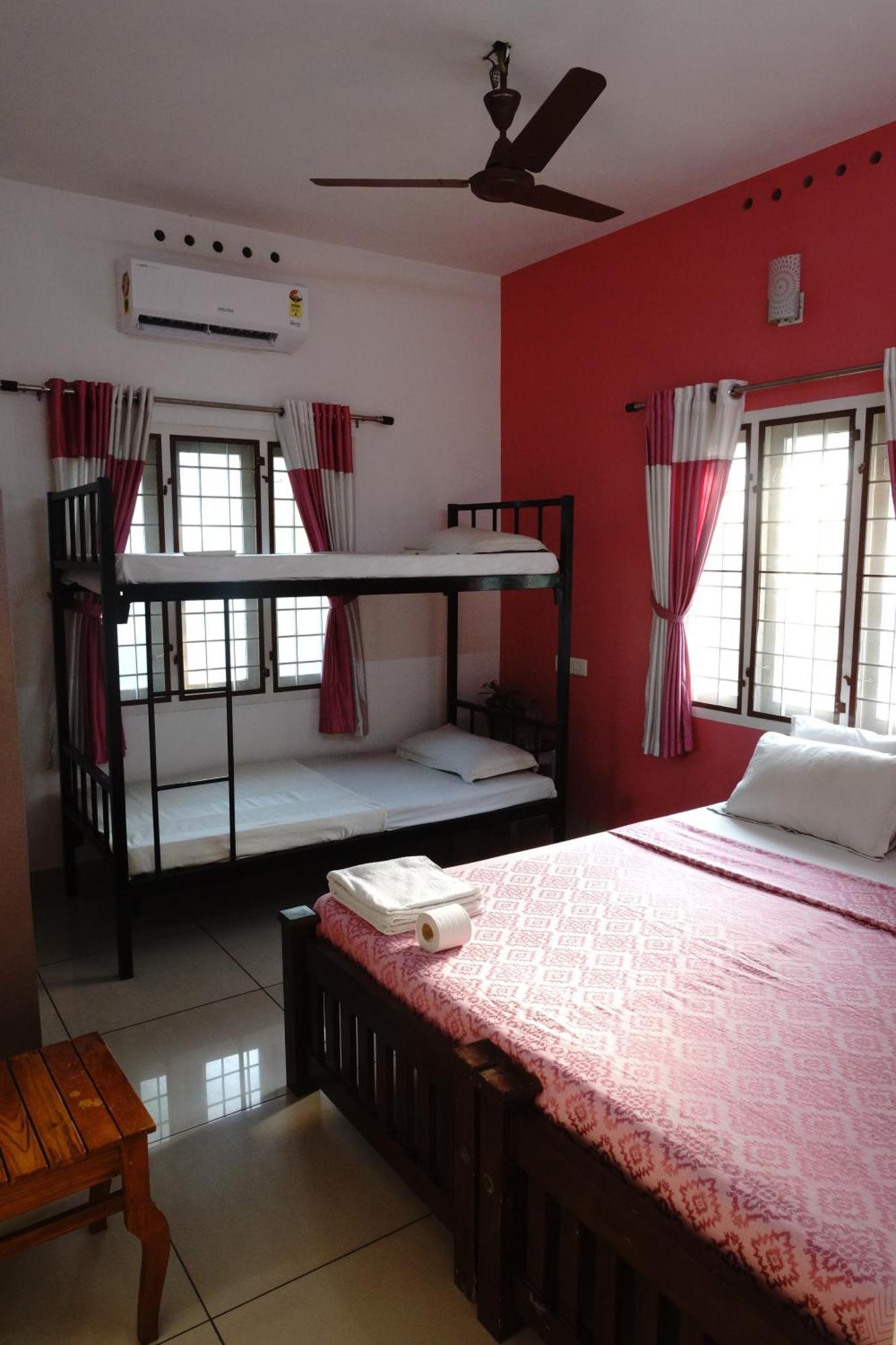 Nest Apartment Kochi Екстериор снимка